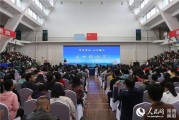 人才引进技术岗的隐藏细节：从“按薪定才”到“预评审”，这些城市抢人太拼了