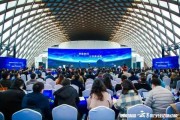 云海驭浪：未来数载云端变革的航向与暗涌